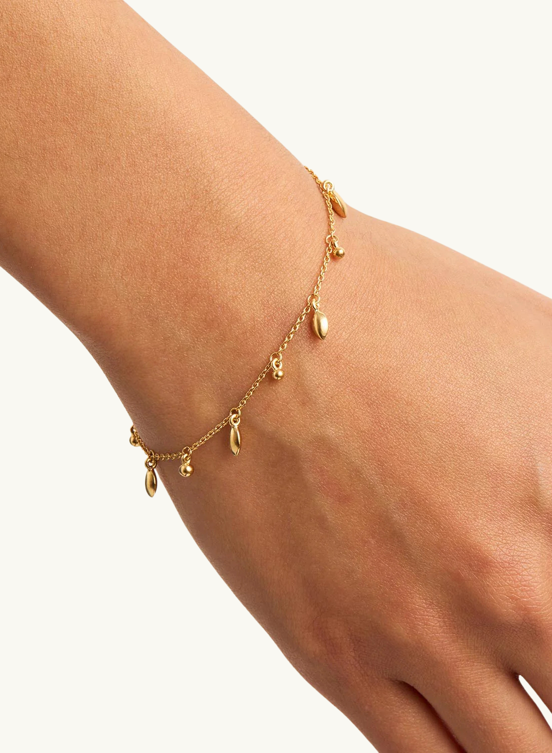 By Charlotte Live in Grace Bracelet in GOLD