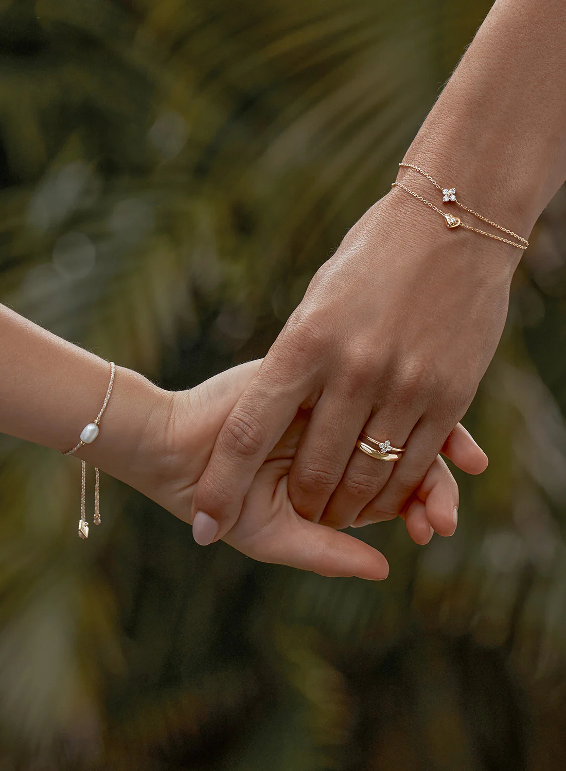 By Charlotte Blooming Hearts Bracelet in GOLD