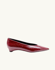 Elyson Luca in Merlot