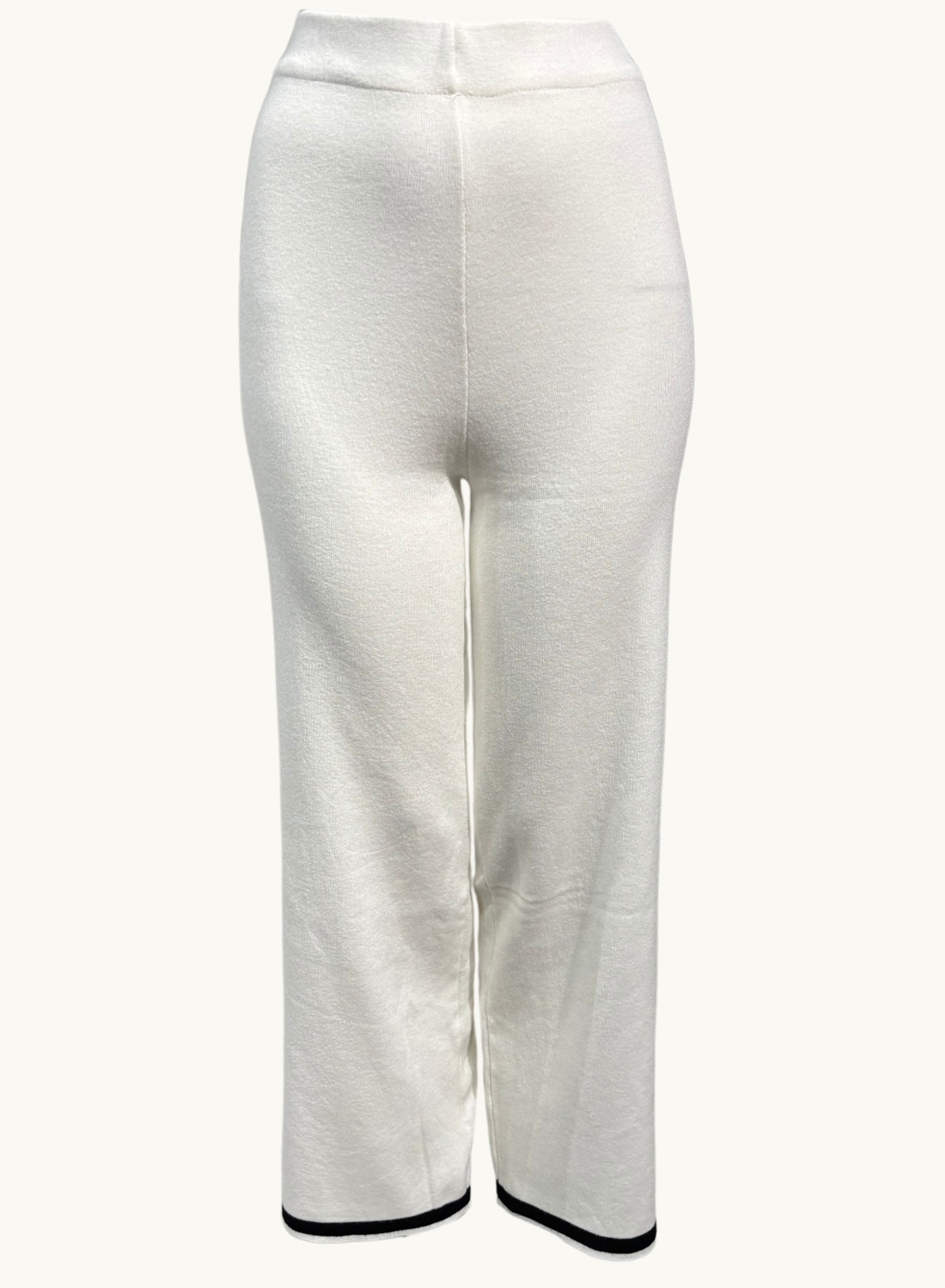 Gracious Pippa Pant in WHITE & BLACK