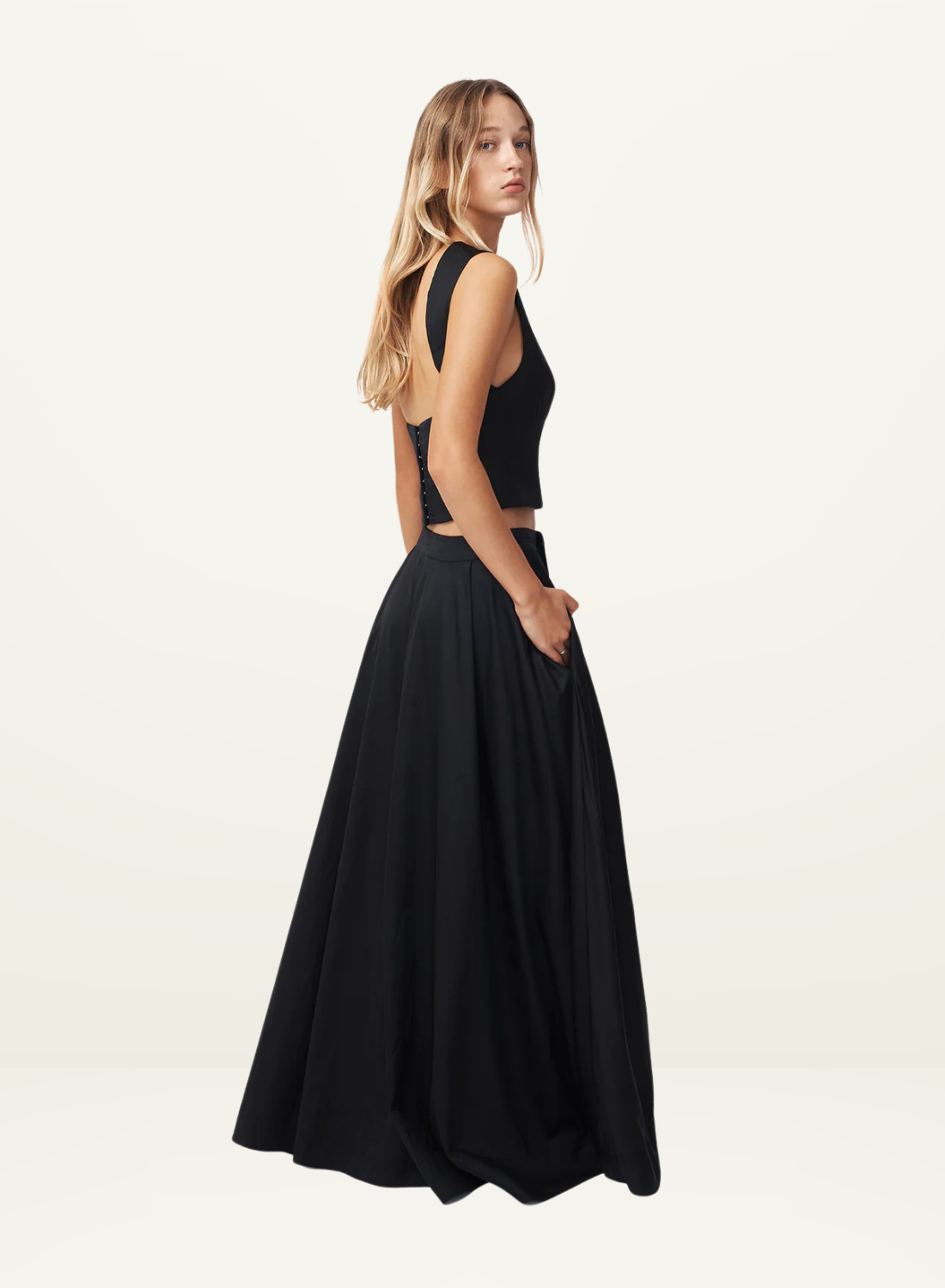 Hansen & Gretel Mana Maxi Skirt in BLACK