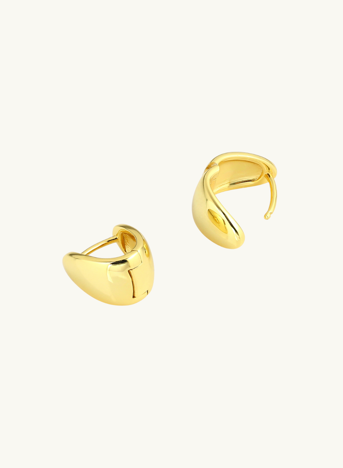 Smith Blair Wide Hoops in GOLD
