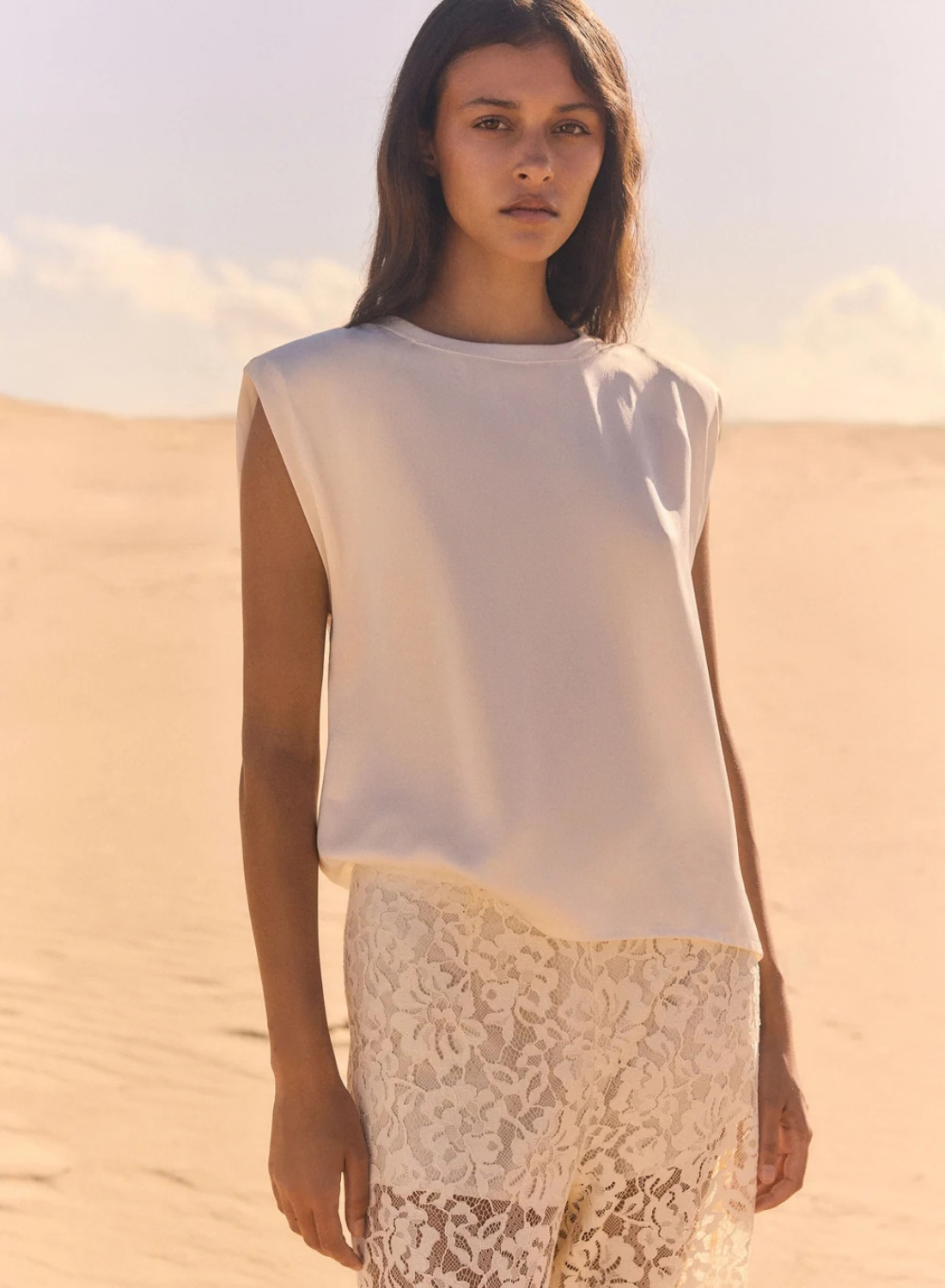 Esmaee Paramount Tee in Ivory