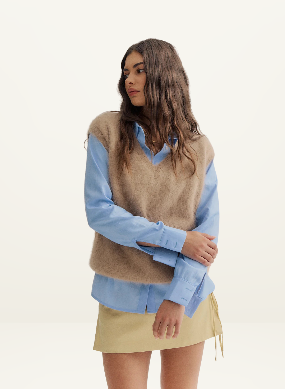 World Of Nomads Ebony Vest in LATTE