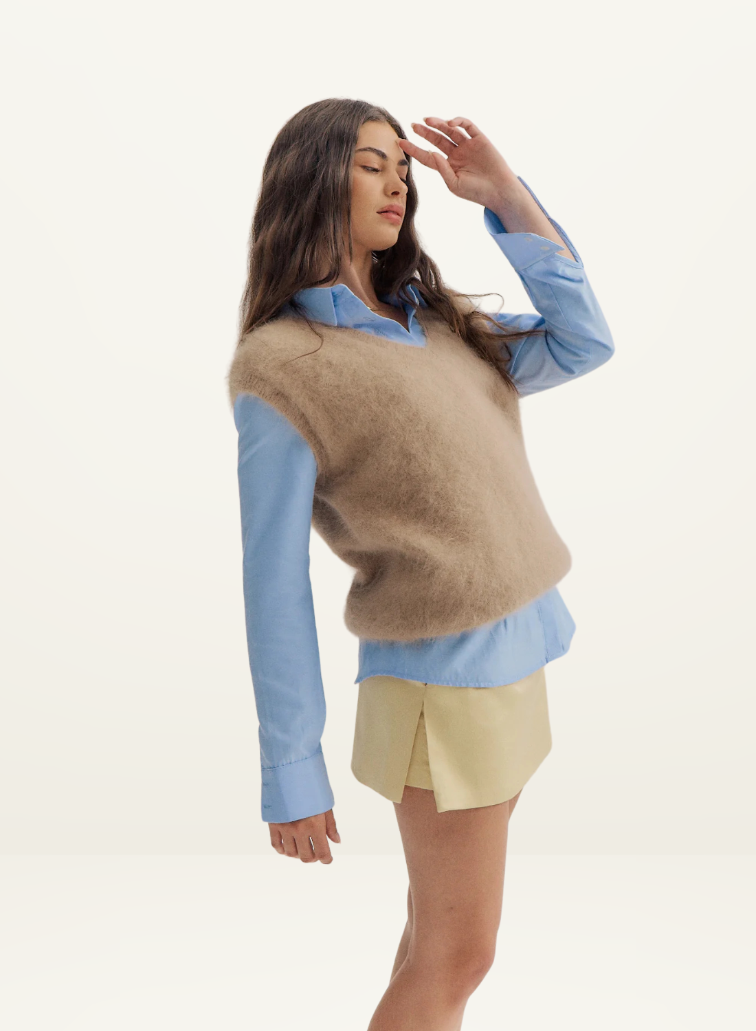 World Of Nomads Ebony Vest in LATTE