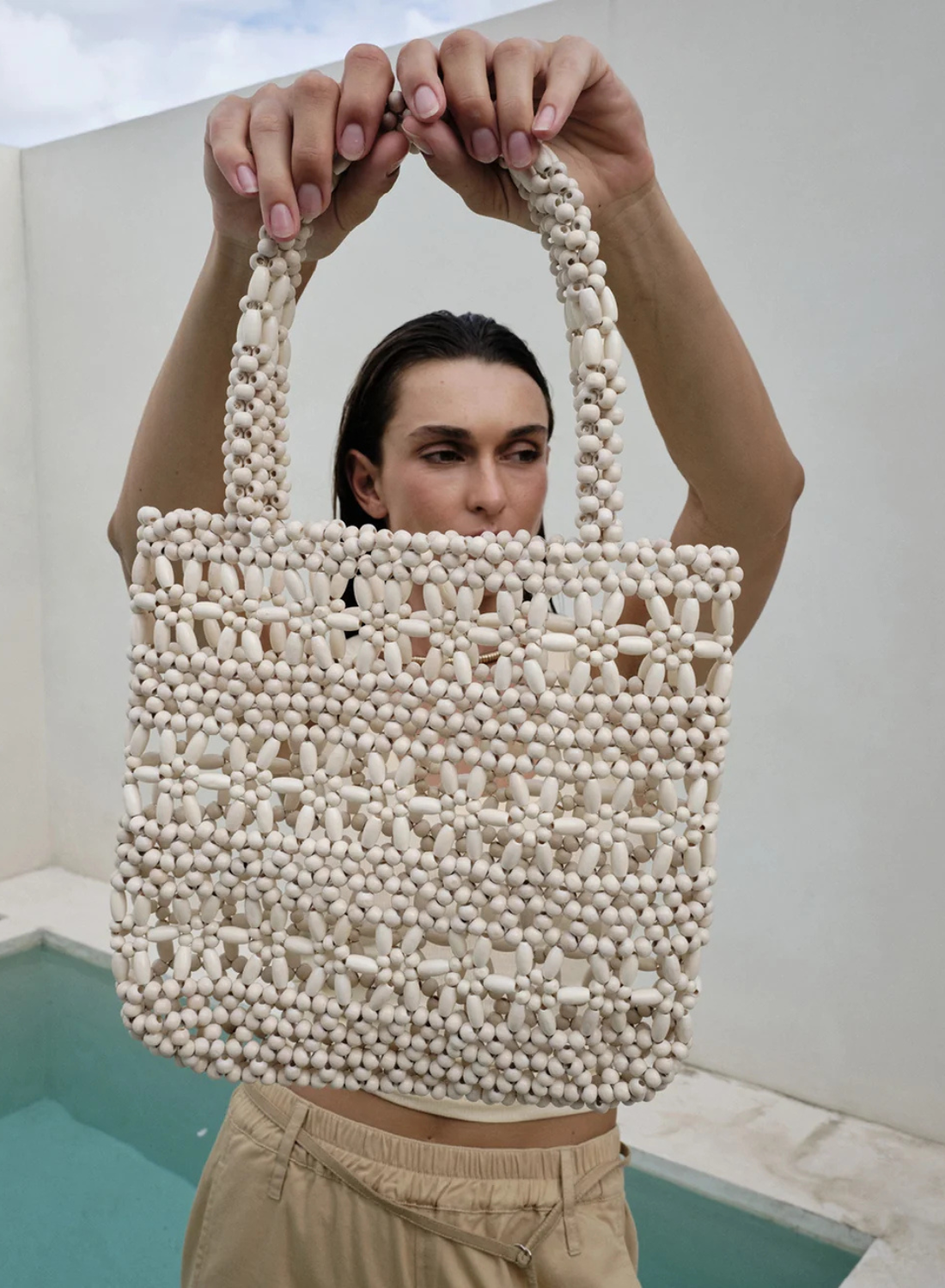 La Tribe Flower Beaded Bag in Cream