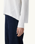 Bassike Circle L/S T-Shirt in WHITE
