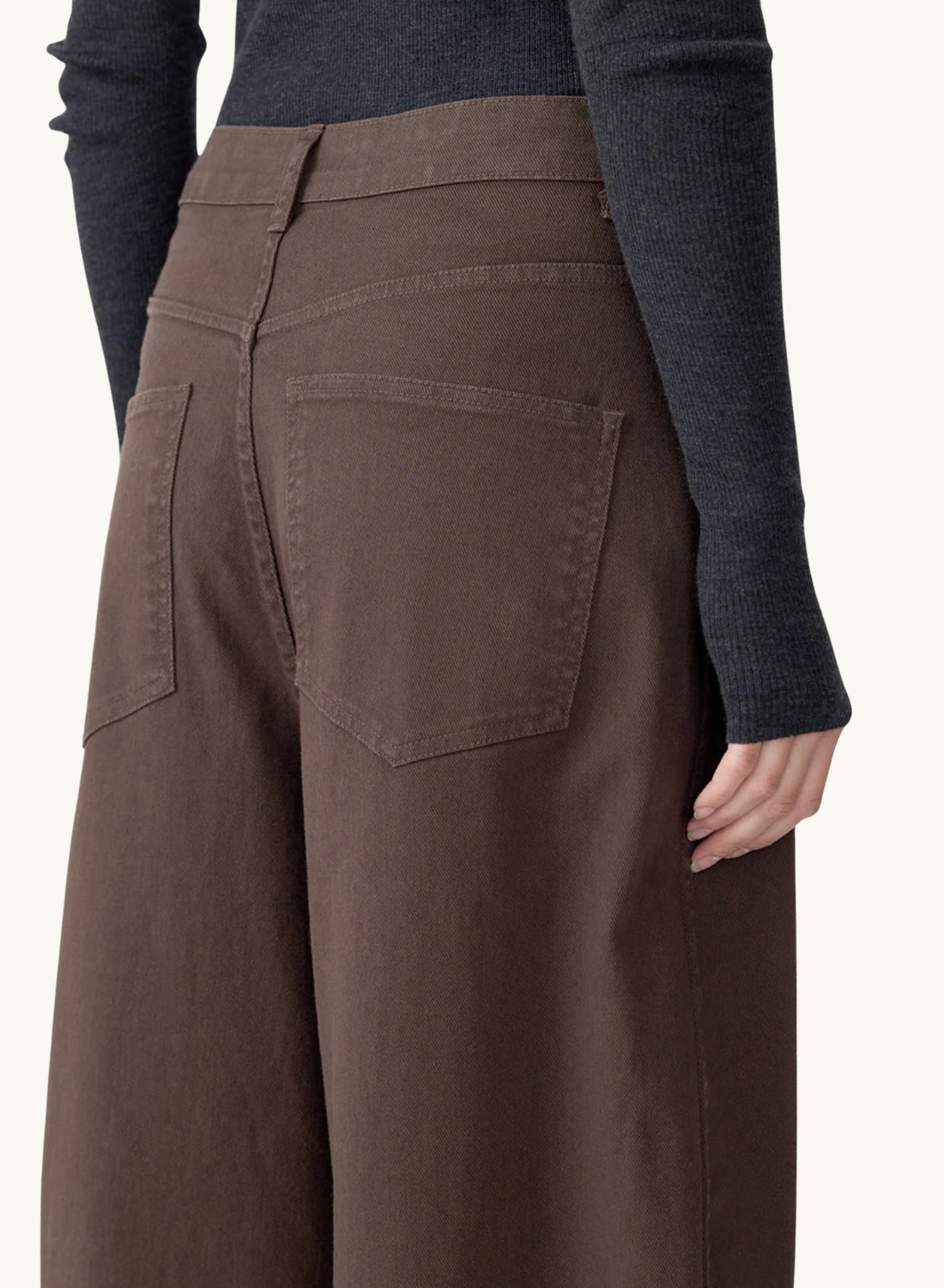 Bassike Cotton Twill Barrel Leg Pant in Chocolate Brown
