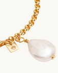 By Charlotte Embrace Stillness Pearl Bracelet in GOLD