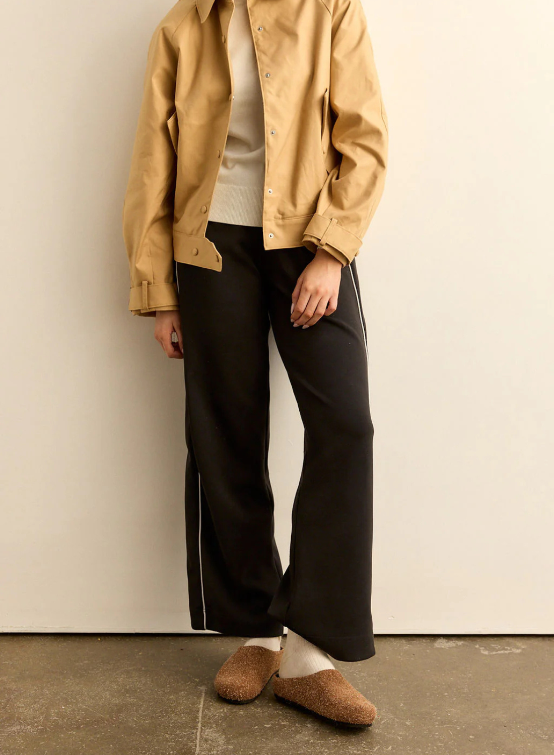 Elyson Owen in Caramel