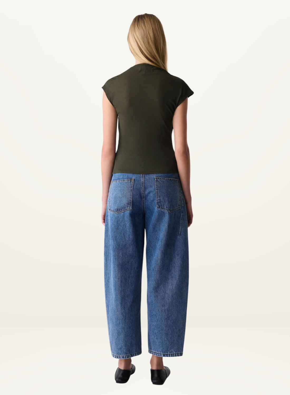 Esmaee Pause Top in Khaki