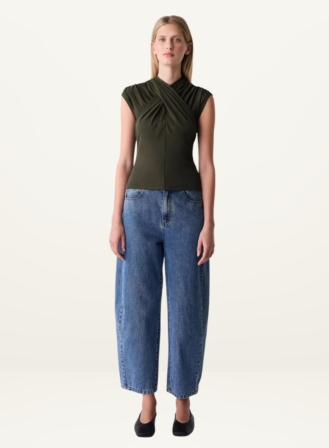 Esmaee Pause Top in Khaki