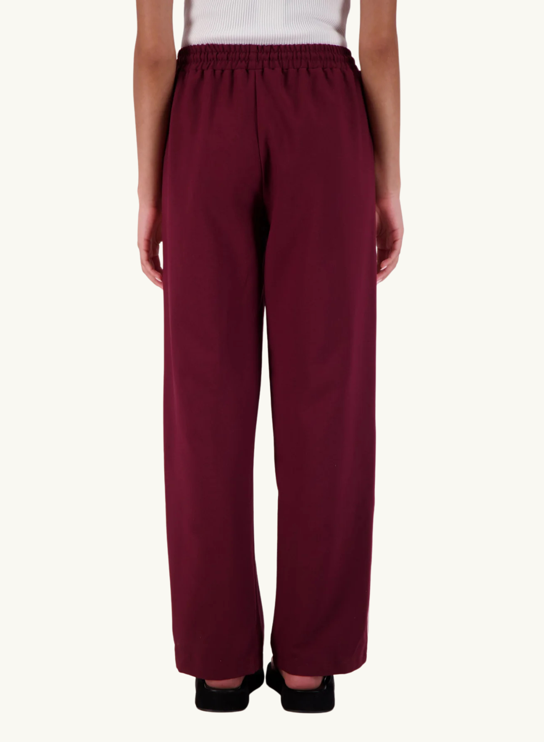 Jasmine Alexa Cassis Trouser in PLUM