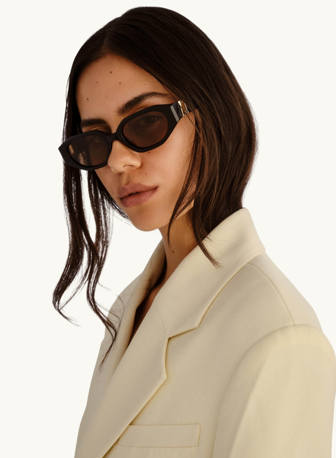 Luv Lou Freddie Sunglasses in Black