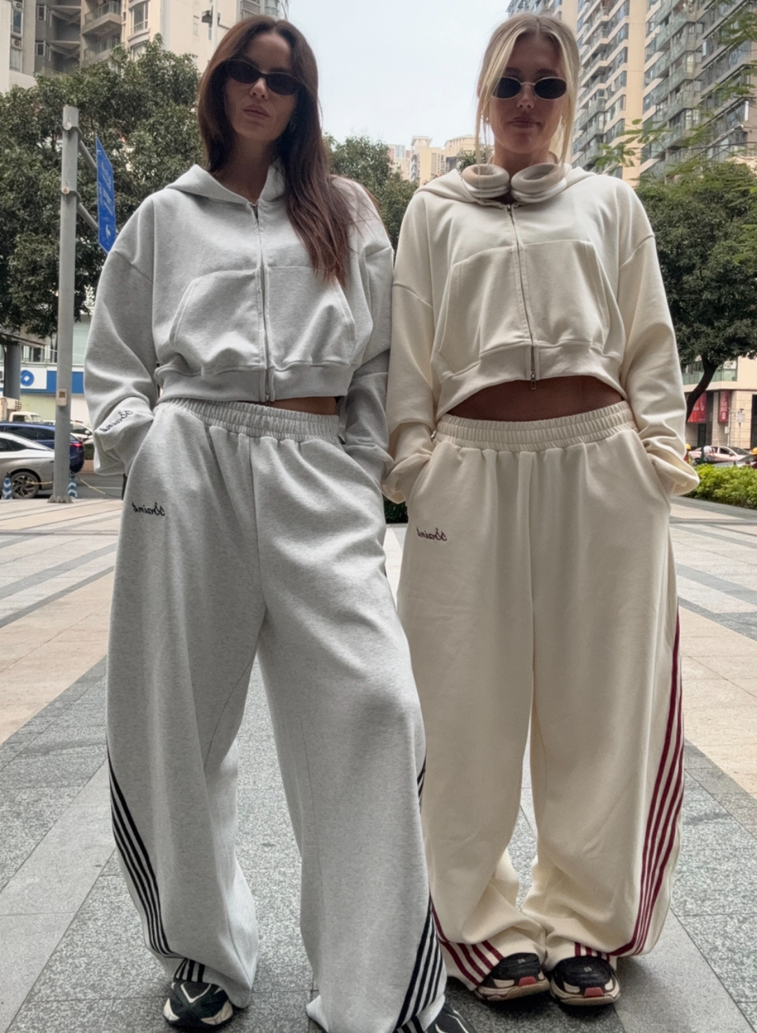 SŚAINT Cropped Hoodie in BUTTER