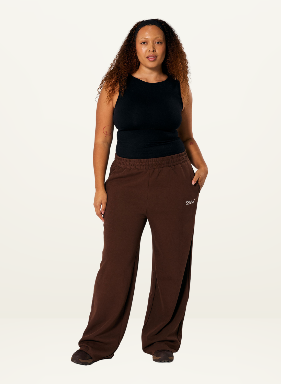 SŚAINT Lounge Pants in BROWN