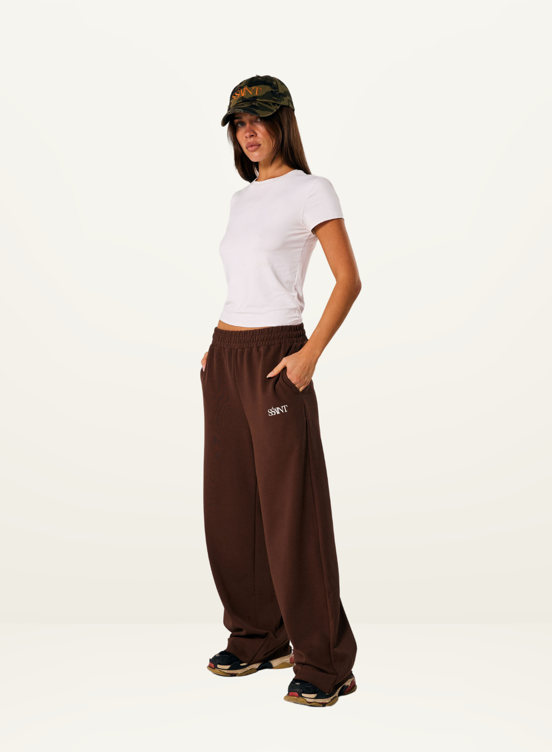SŚAINT Lounge Pants in BROWN