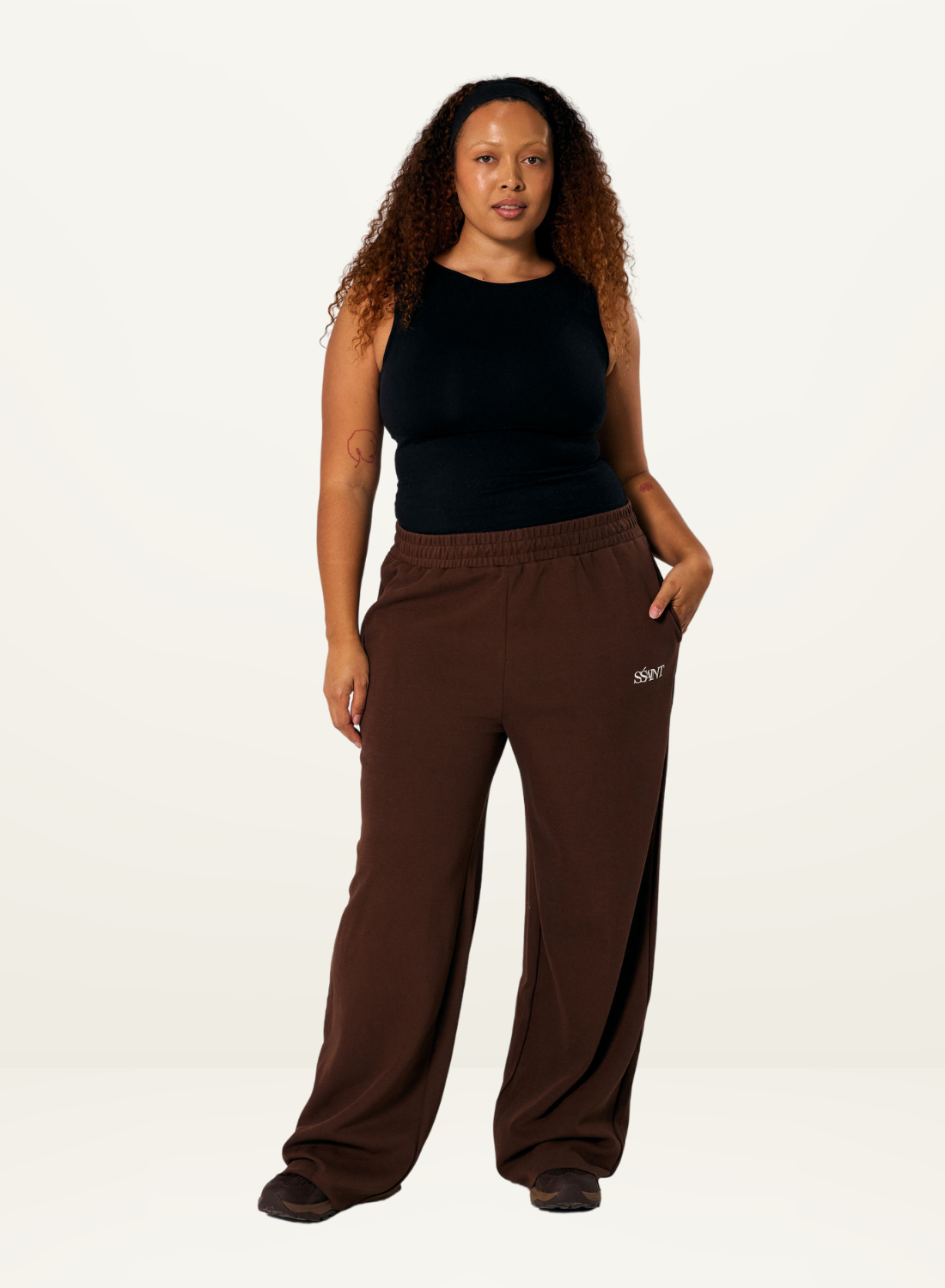 SŚAINT Lounge Pants in BROWN