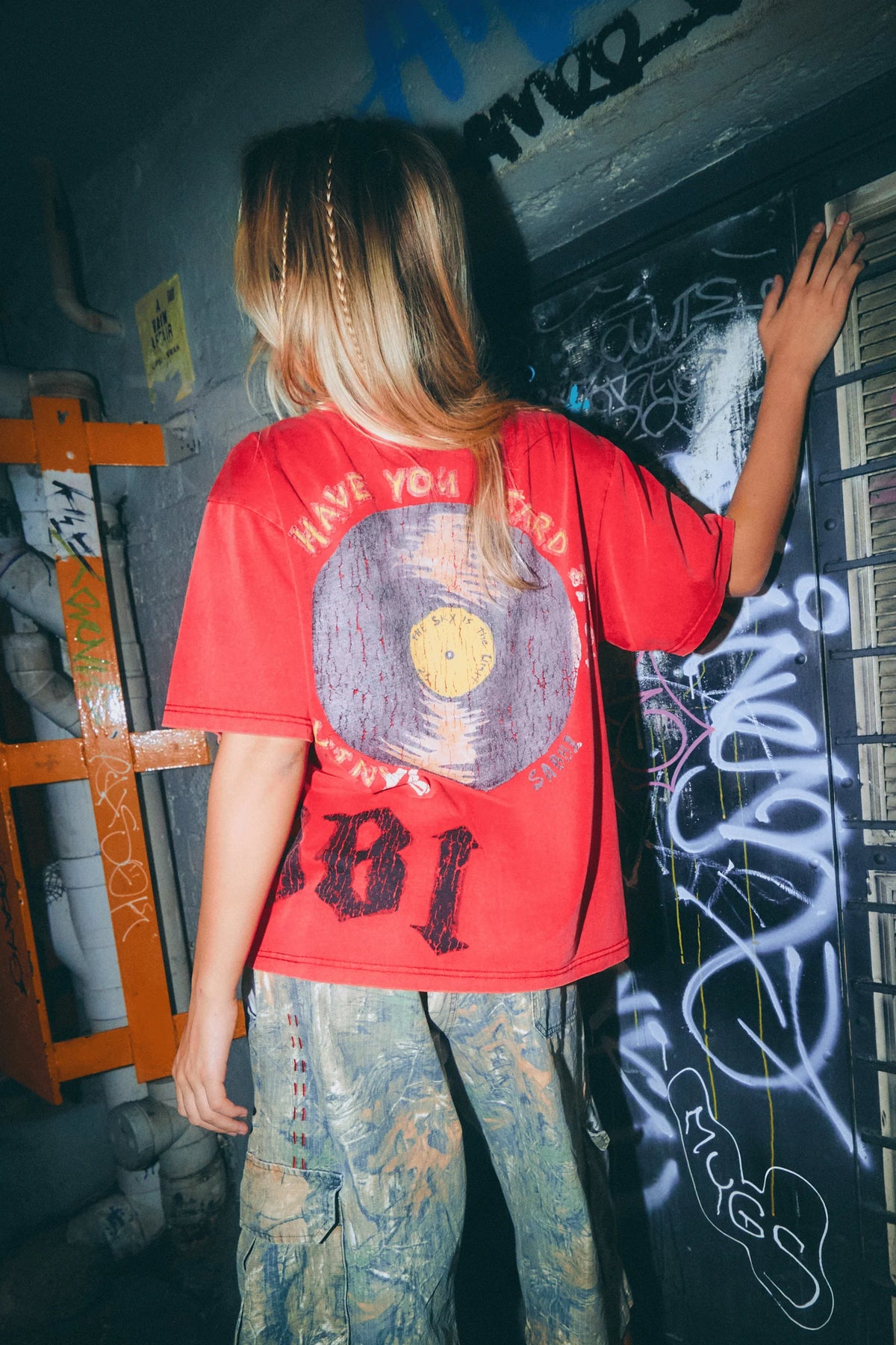 Red Bottom Formal Sabbi The Vinyl Shop Tee in Red – Frolic Girls