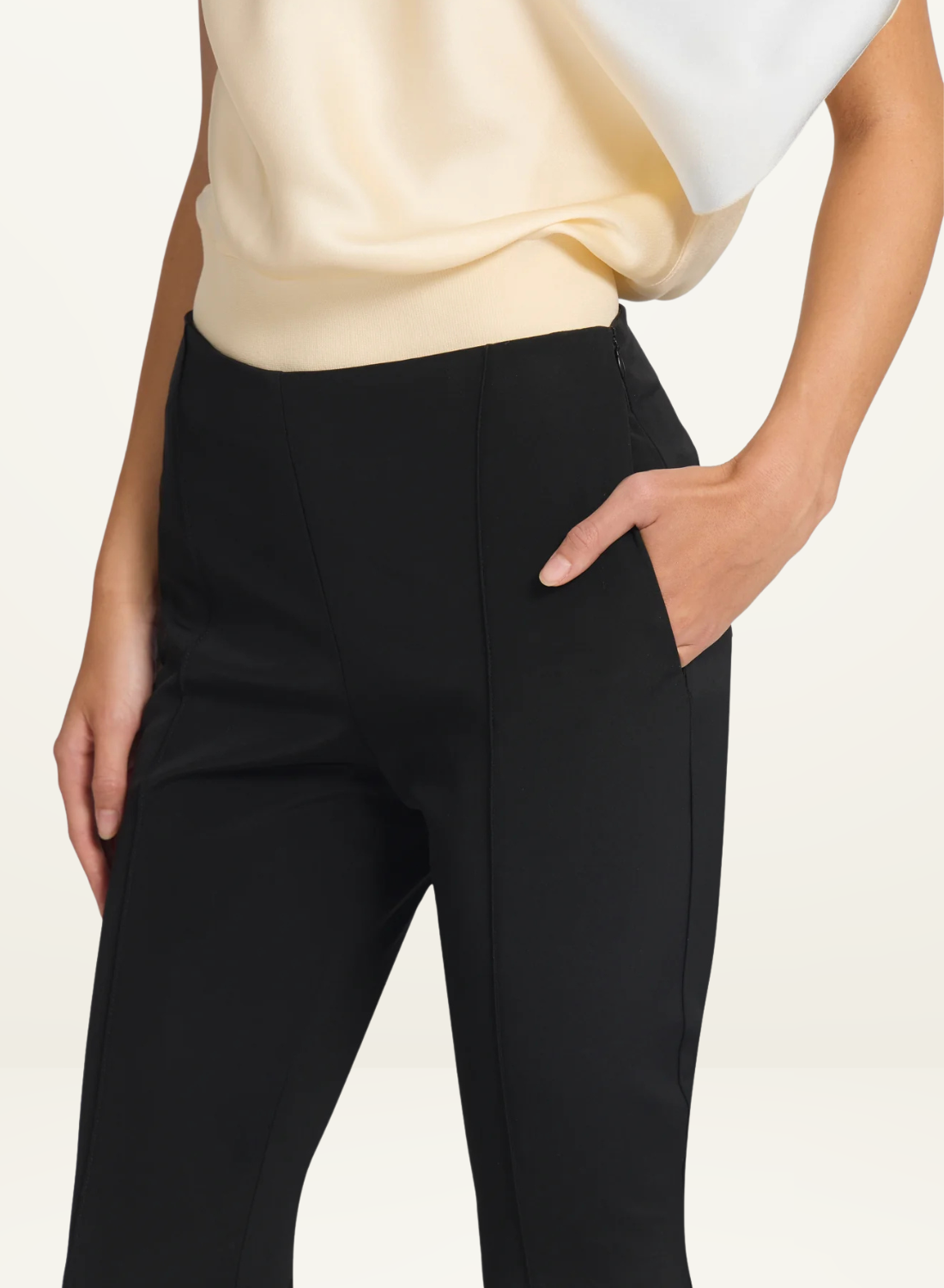 Viktoria &amp; Woods Lucida Capri in Black